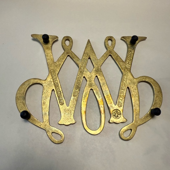 Colonial Williamsburg Brass Trivet - Picture 2 of 2